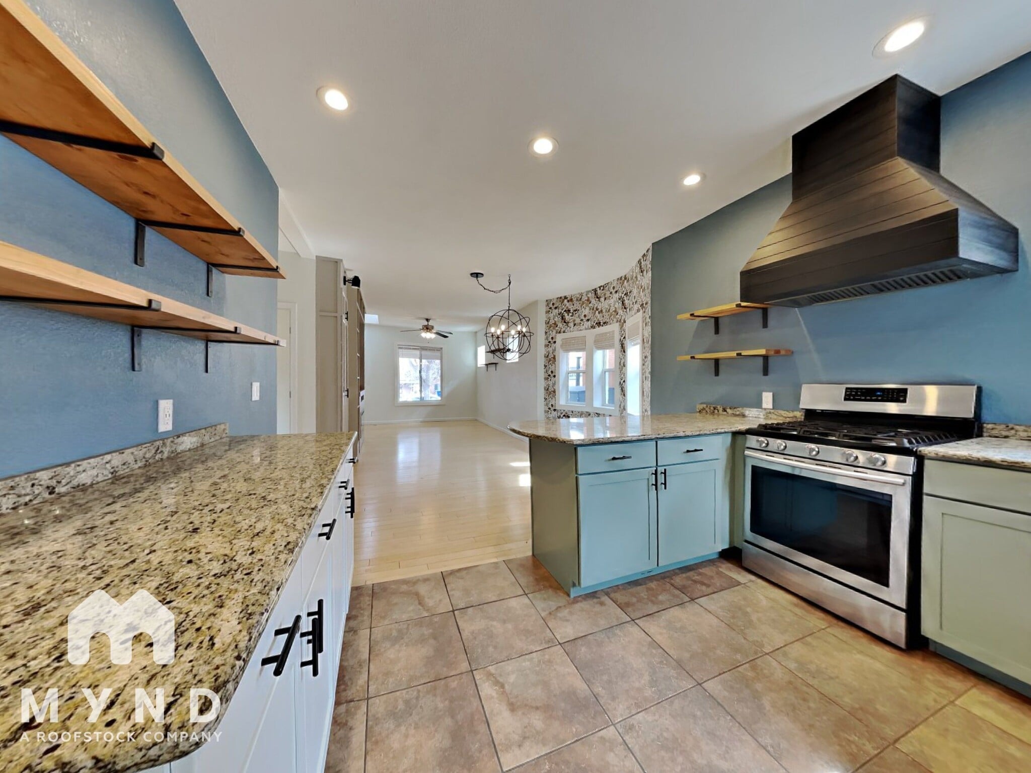 Building Photo - 3817 Clay St