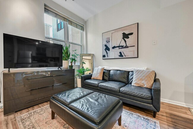 Building Photo - 120 Sherman Ave