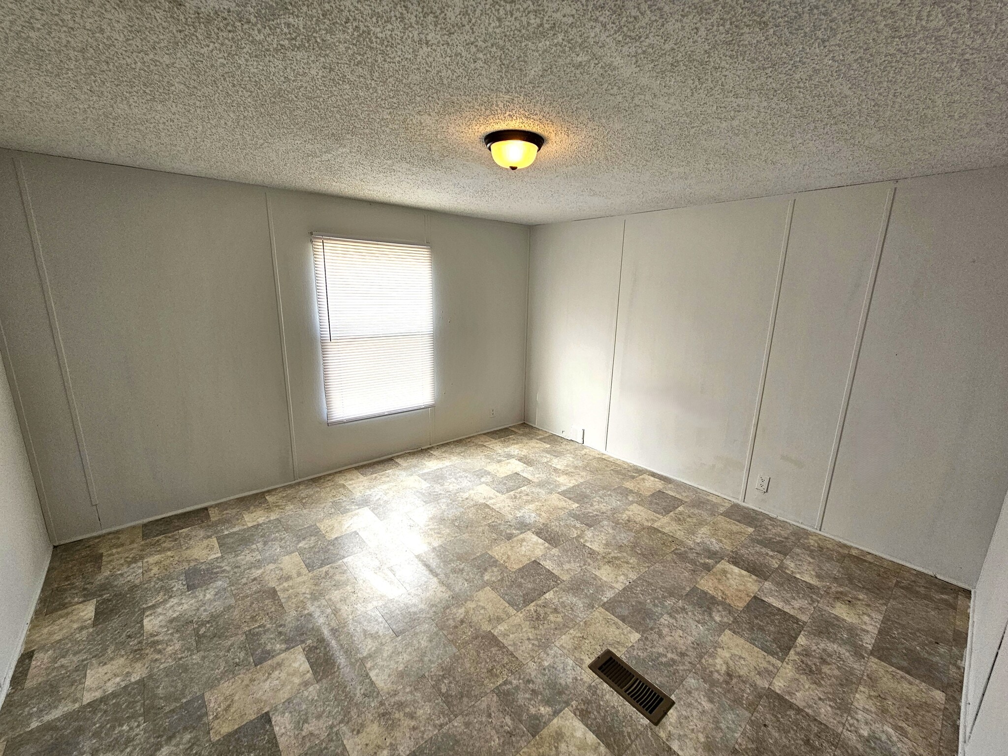 Building Photo - 2793 Valley Forge Rd