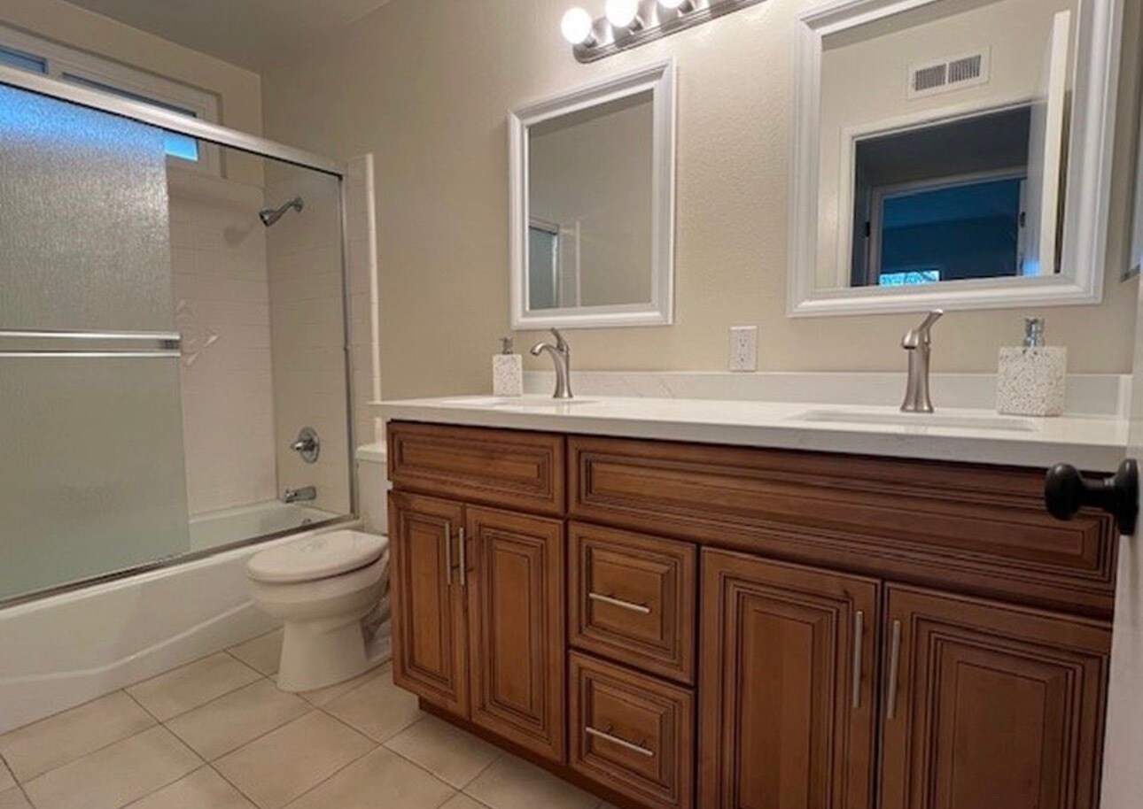 Building Photo - 23806 Lagarto