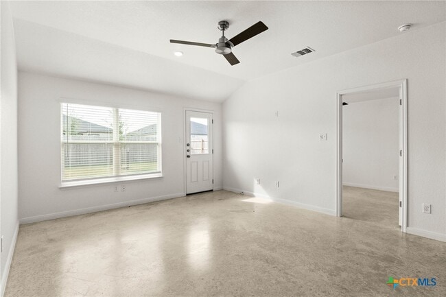 Building Photo - 911 Cherry Laurel Ln