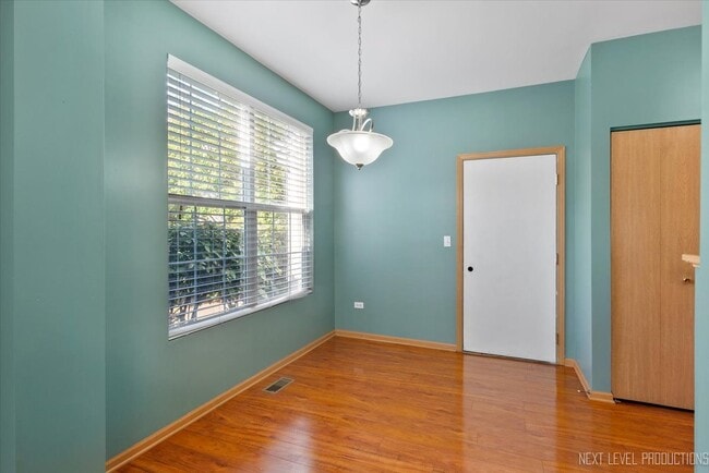Building Photo - 611 Waterview Ct
