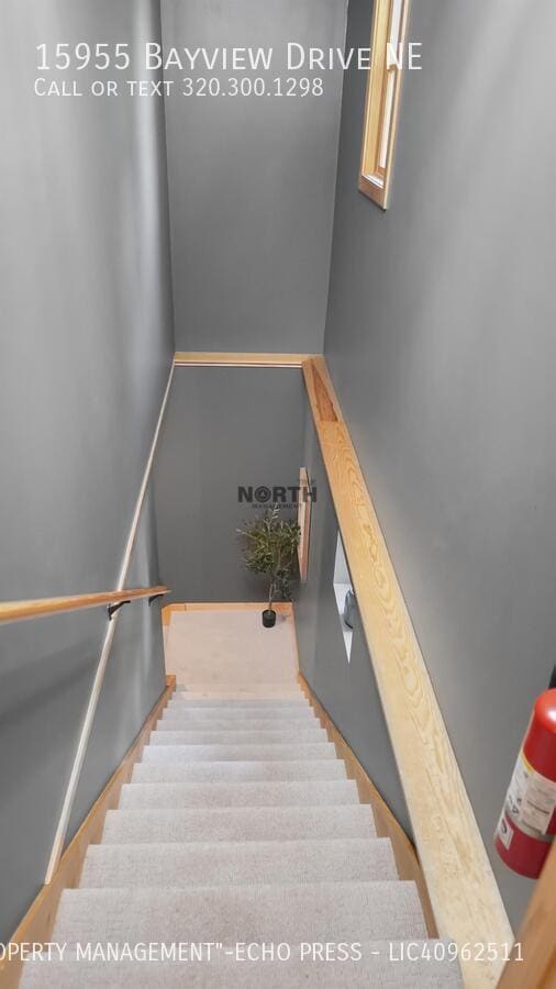 Building Photo - 15955 Bayview Dr NE