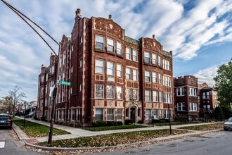 Building Photo - 234 E 109th