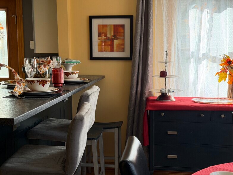 Dining room - 20 Magnolia Hl