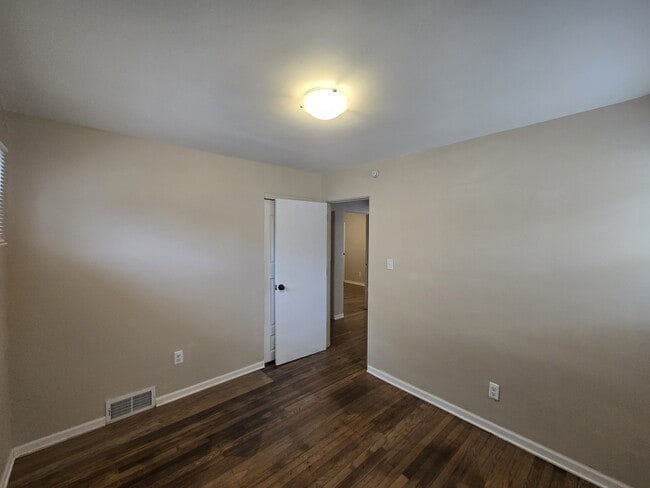 Building Photo - 19514 Woodbine St
