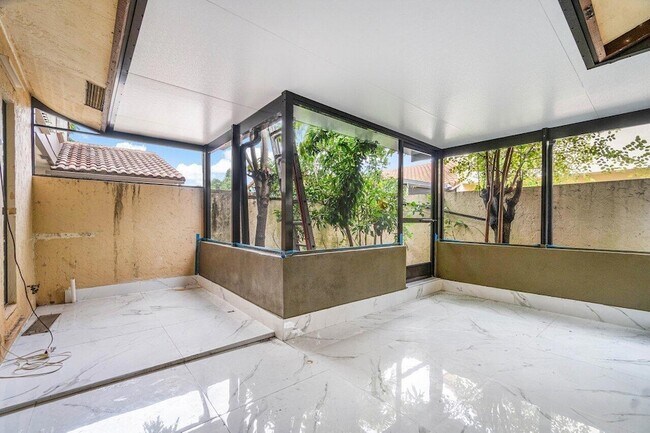 Building Photo - 2780 Norfolk Pine Ct