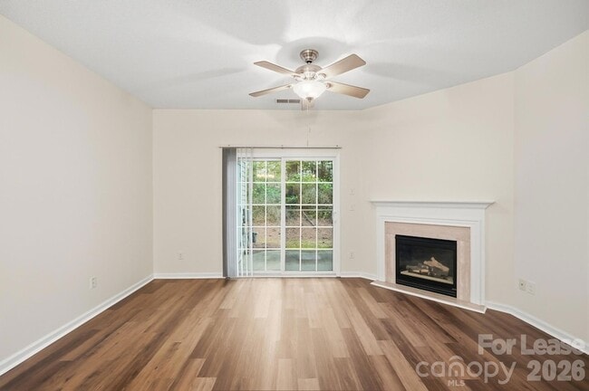 Building Photo - 8031 Stoneham Ct