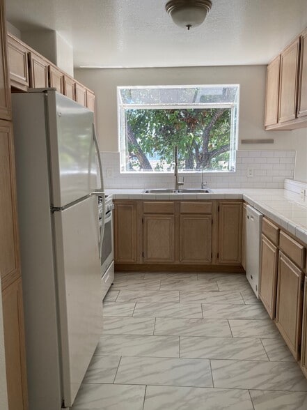 Building Photo - 4055 Honeycutt St