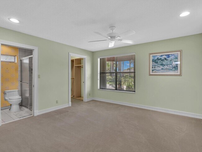 Building Photo - 10122 Spyglass Way