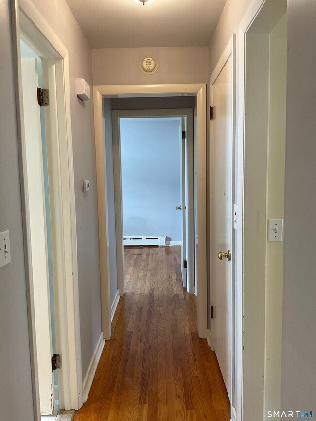 Building Photo - 278 N Elm St