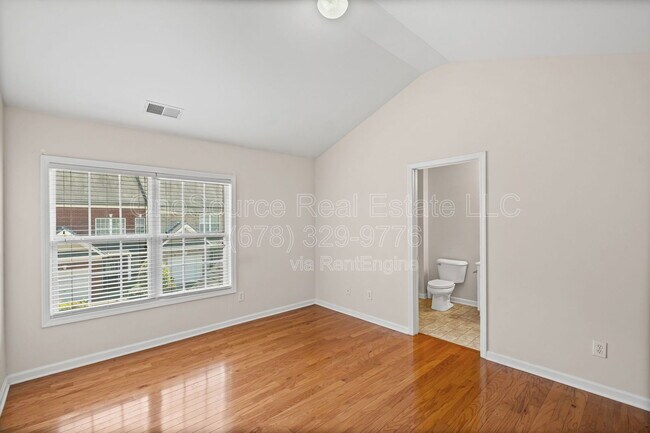 Building Photo - 1821 Willow Branch Ln