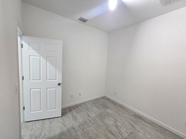 Building Photo - BRAND NEW 4/2/2-SOUTH LEHIGH ACRES