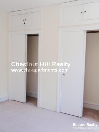 Building Photo - 1223 Beacon St