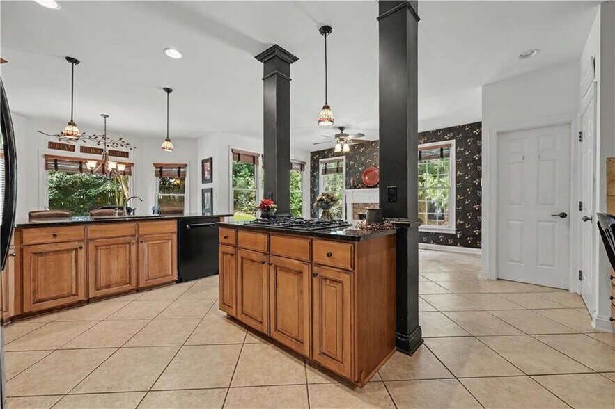 Building Photo - 4030 Greenside Ct
