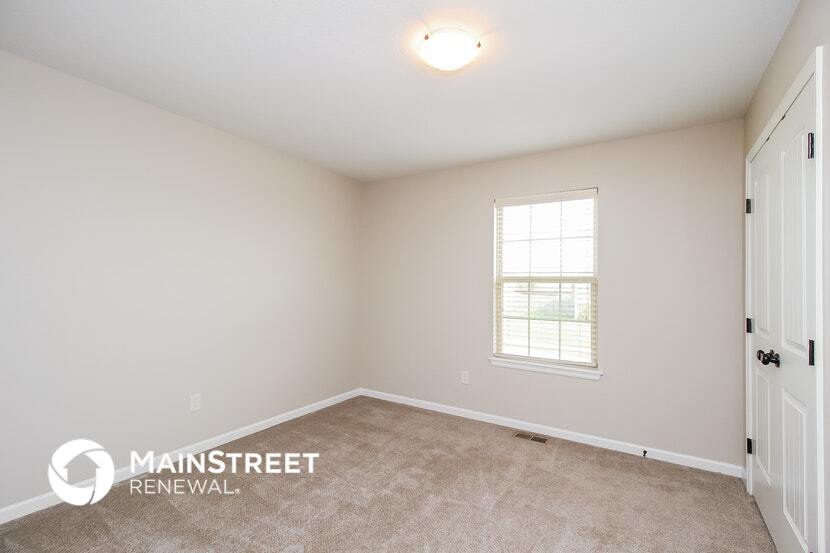 Building Photo - 407 192nd St