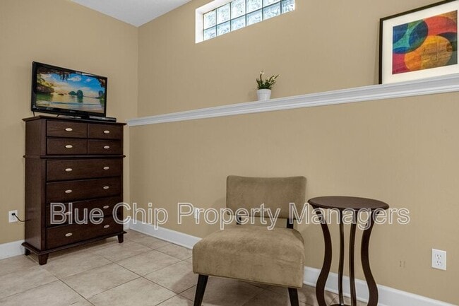 Building Photo - 14518 Damai Ln