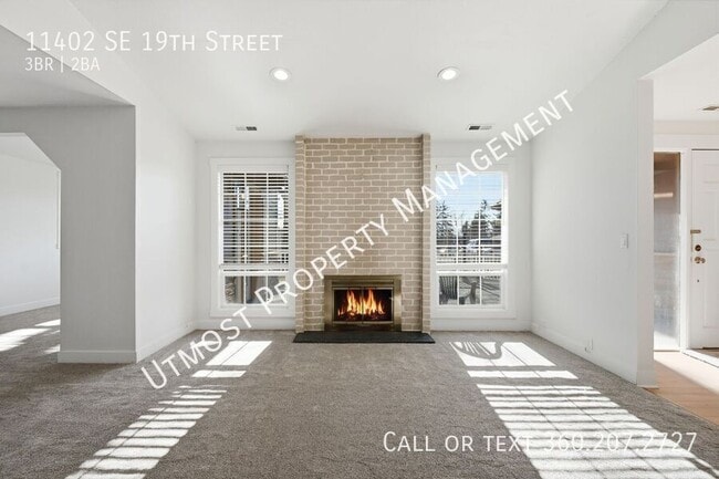 Building Photo - 11402 SE 19th St