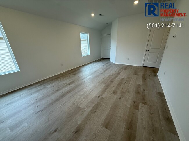 Building Photo - 6041 Discovery Trl