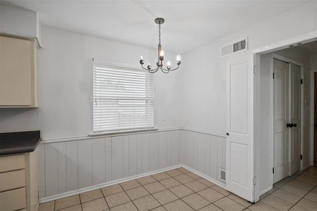 Building Photo - 5705 Twineing St