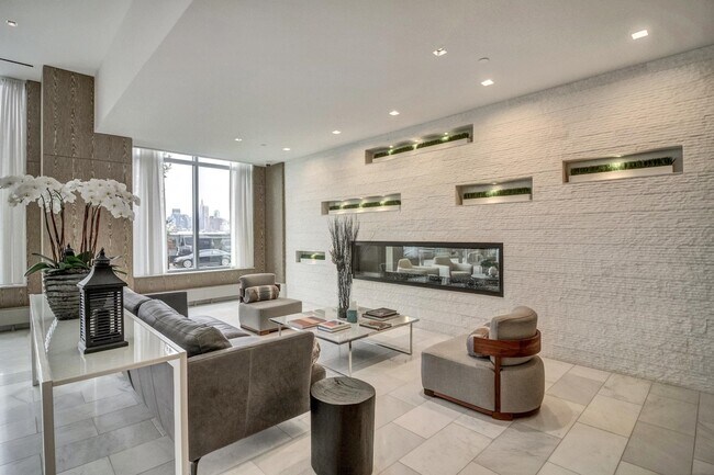 Building Photo - 9 Ave At Port Imperial