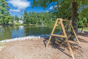 Building Photo - 123 Moss Creek Dr