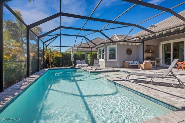 Building Photo - 6394 Warwick Ave