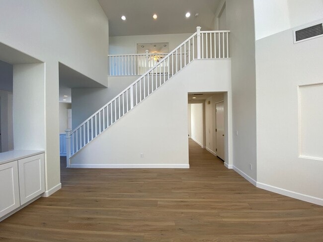 Building Photo - Gorgeous 4 Bedroom Carlsbad Home With A Stunning View and Solar!