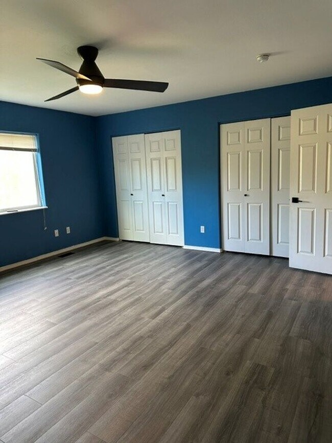 Building Photo - 3Bed, 2Bath Single Family Home in Beautiful Eagle River!!
