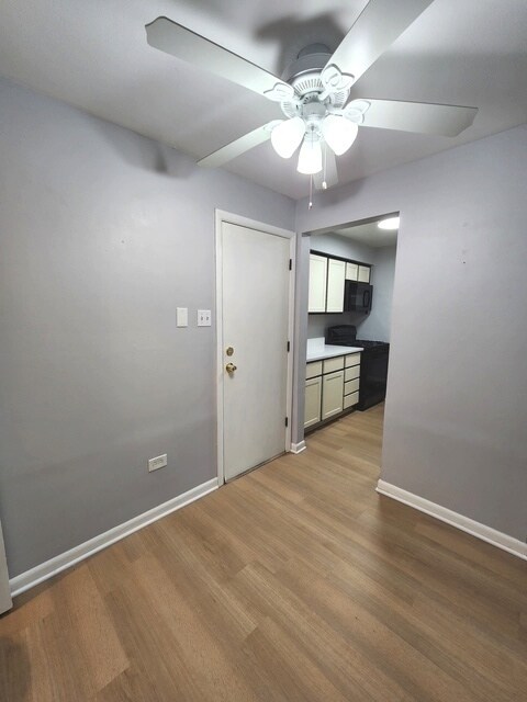 Building Photo - 6153 W 64th Pl