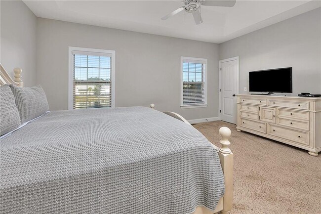 Building Photo - 505 Mariners Cir