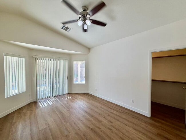 Building Photo - 11061 Cusumano Ct