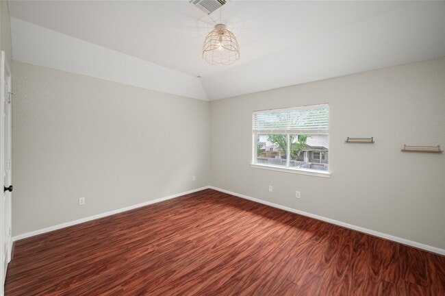 Building Photo - 20815 Winlock Trace Dr