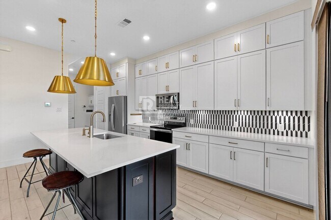 Building Photo - 1077 Maverick Dr