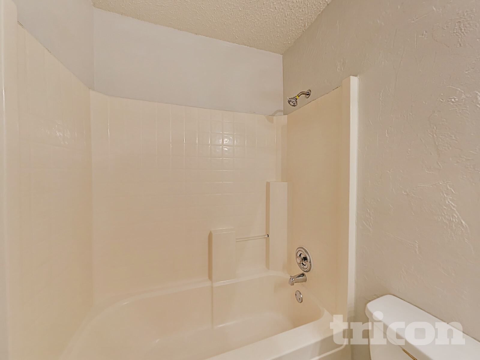 Building Photo - 714 Charles City Dr