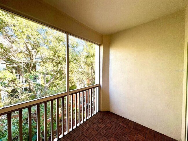 Building Photo - 4207 S Dale Mabry Hwy