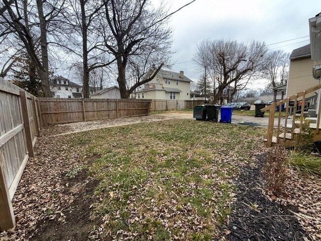 Building Photo - Gorgeous 3BR Renovation with Stylish Updates and Plenty of Space!