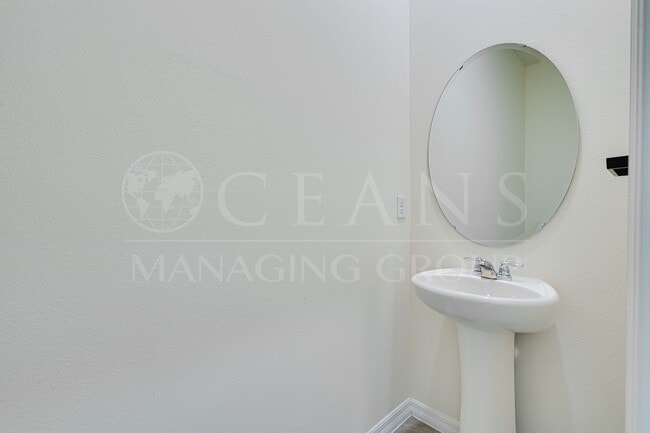 Building Photo - COMING SOON - 2023 Block Town-Home with Co...