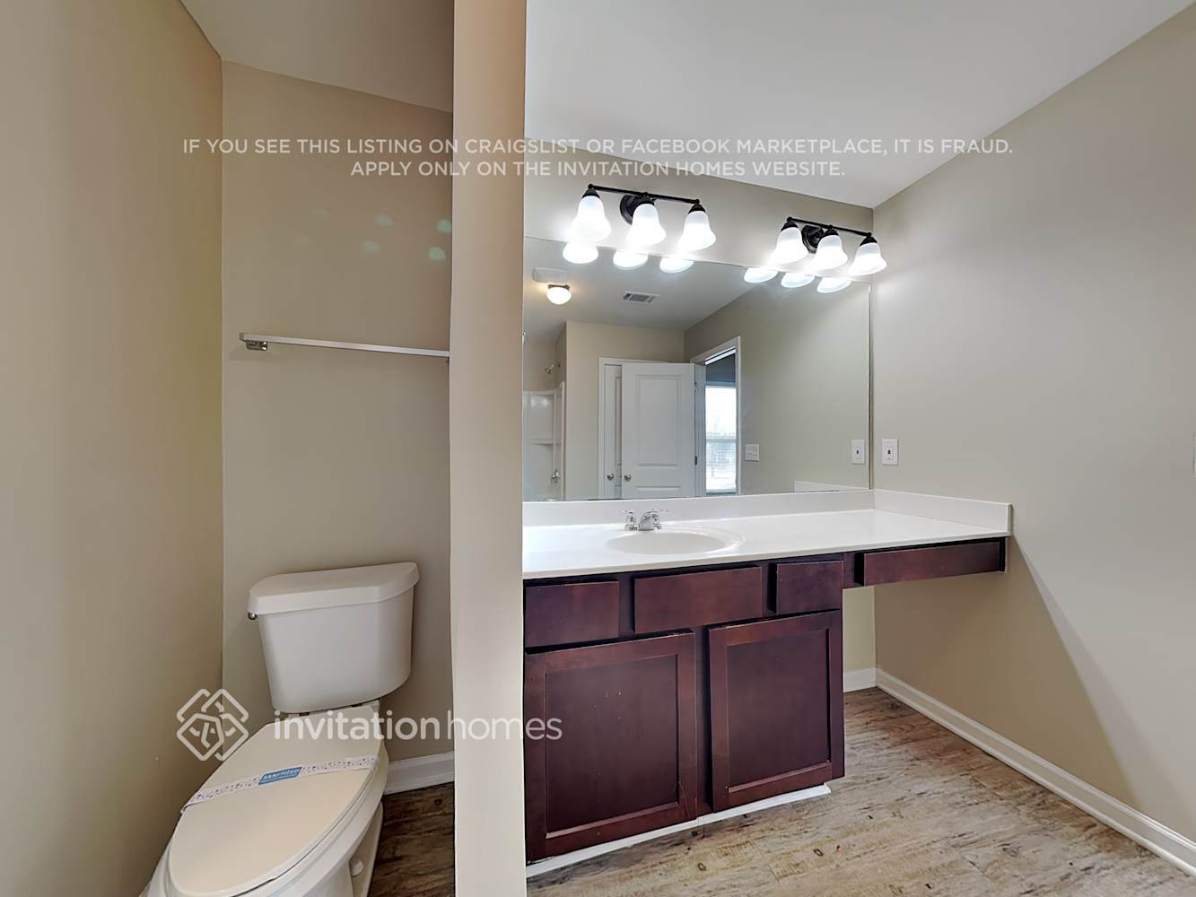 Building Photo - 3530 Mica Cir SE