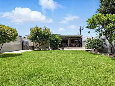 Building Photo - 12516 Archwood St