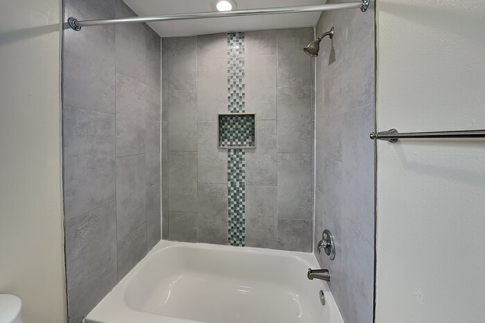 Building Photo - 7109 Vallejo Way