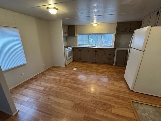 Building Photo - Mebane