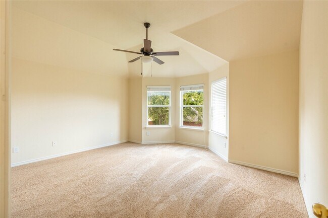 Building Photo - 4500 Carmel Mountain Dr