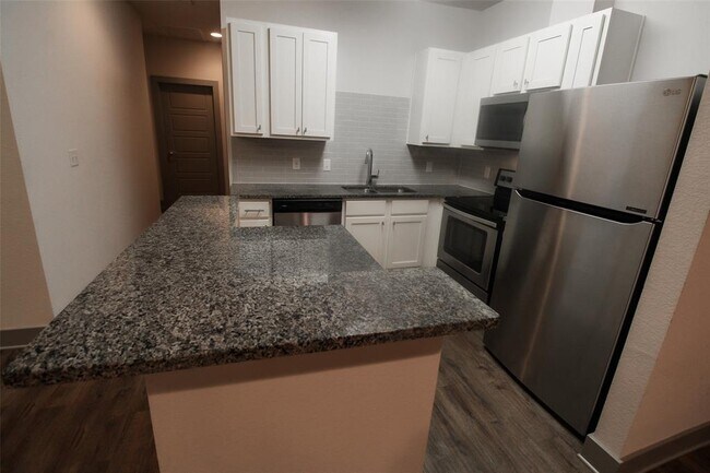 Building Photo - 12208 Abbey Glen Ln