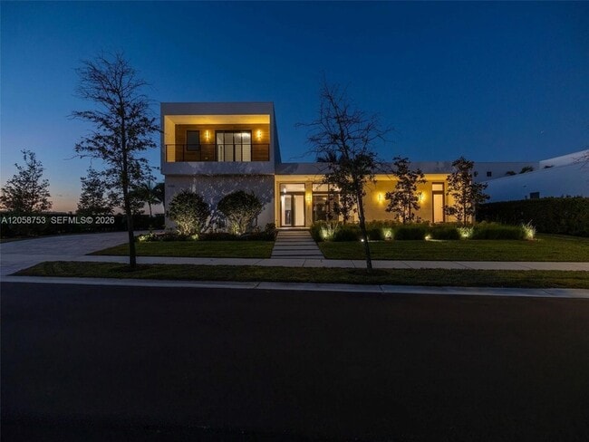 Building Photo - 16709 Botaniko Dr N