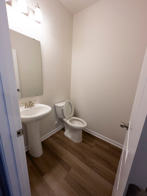 Building Photo - 15013 Camus Ct