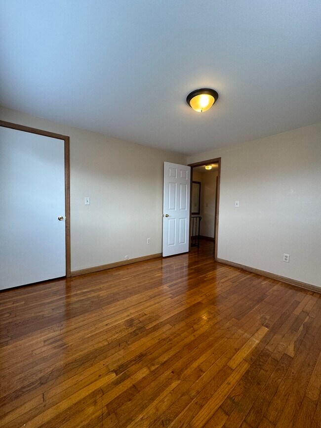 Building Photo - 5740 Arborwood Ct