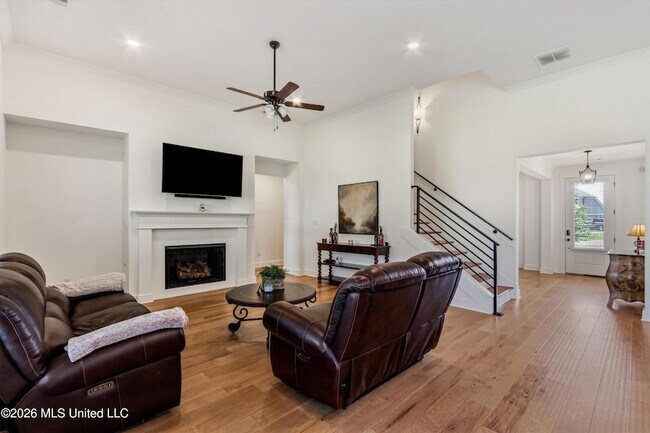 Building Photo - 13738 River Grove Ln