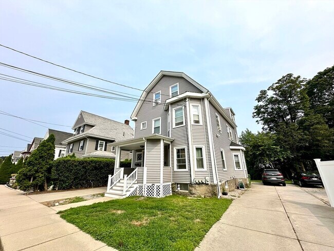 Primary Photo - 40 Laurel St