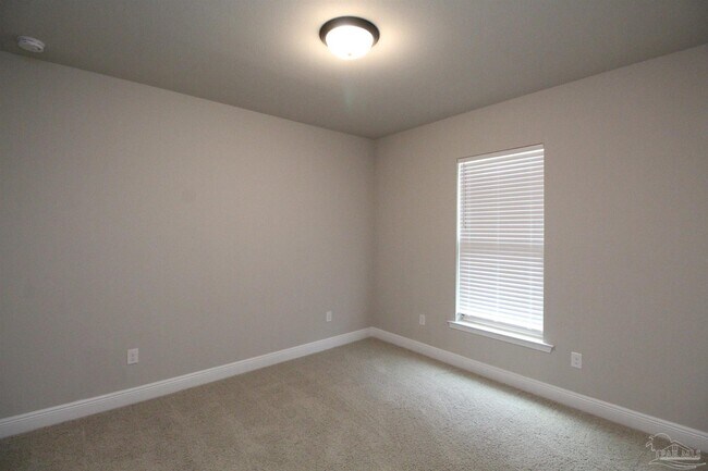 Building Photo - 8480 Beech Tree Rd